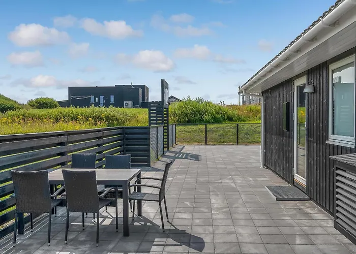 Lovely In With Sauna 別荘 Løkken