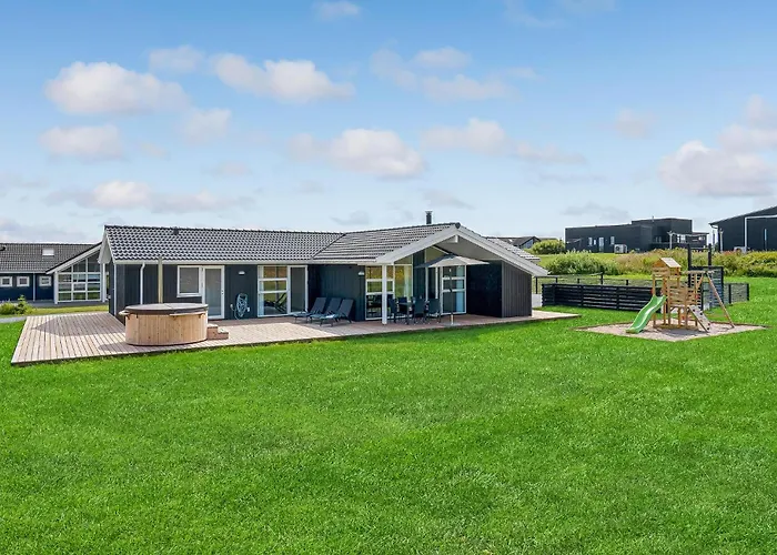 Lovely In With Sauna
