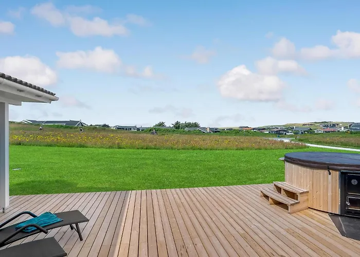 Lovely In With Sauna